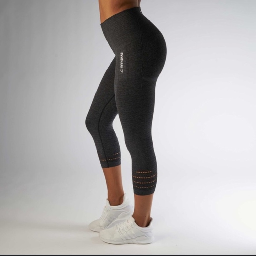 Gymshark cropped seamless original legging, size s